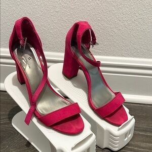 Worthington Hot Pink Block Heel Sandals